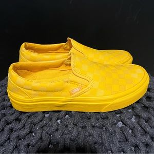 Slip on VANS size 5.5 men, 6 women